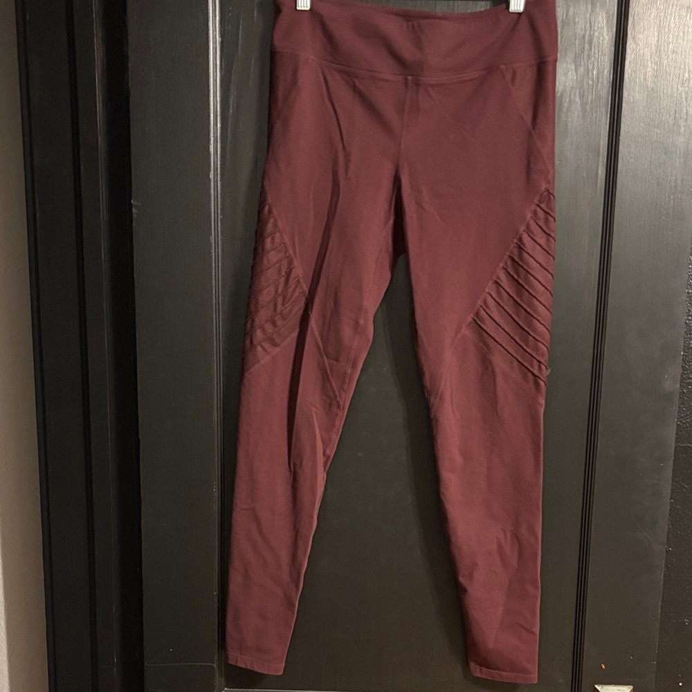 Burgundy High-Waisted Leggings
